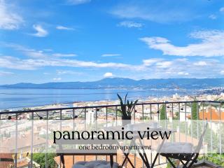 Sea view apartment with free parking - Rijeka - 1