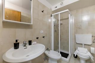 The Harbor Old House - Happy Rentals - Riva del Garda - 3
