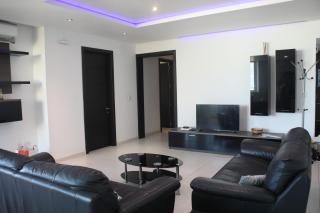 Modern apartment with distant sea view - St Julian's - 8