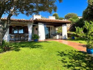 Villa con piscina e vista mare - Tanaunella - 8