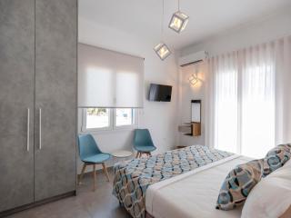 Memoir di Paros Two - 0