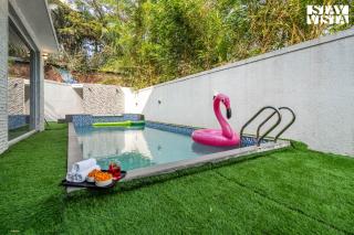 StayVista at Casa Elyra with Pool, AC, Balcony - Lonavala - 6