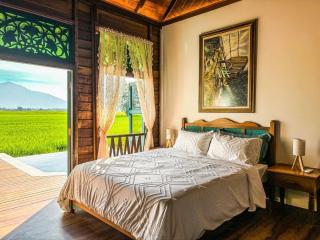 Traditional Malay Villa with Private Pool, 2-4 Pax WIFI - Kampung Padang Masirat - 9