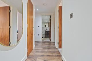 Luxury 2 Bed, Free Wi-Fi and Paid Parking - Birmingham - 5