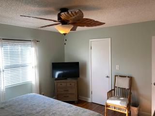 Moshell Hideaway - 2