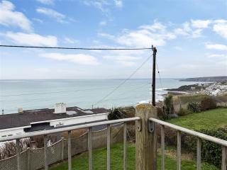 Seaside Escape-Sleeps10-Family&PetFriendly-Balcony - 3