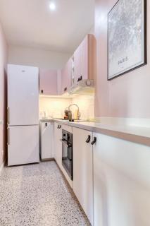 Pink Design 2BDR Flat in the Heart of Bastille - 1