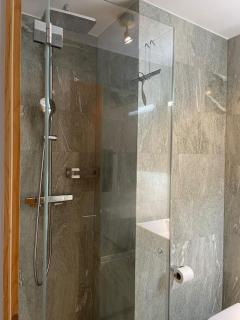 Ferienwohnung mit privater Sauna und direktem Zugang zur Skipiste - Flims - 1