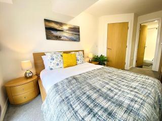 Igloo ViewPoint City Centre Stay & Free Parking - 9