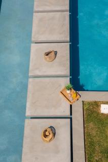 Coastal Chic Luxury Villa La Reina in Ai Giannis - 1
