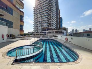 Stylish & Compact Home in the Heart of the JVC - 7