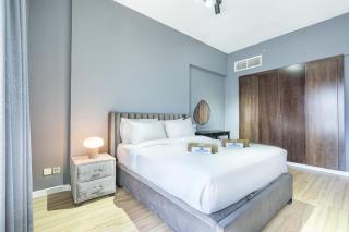 Stylish & Compact Home in the Heart of the JVC - 9