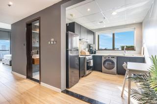 Stylish & Compact Home in the Heart of the JVC - 5