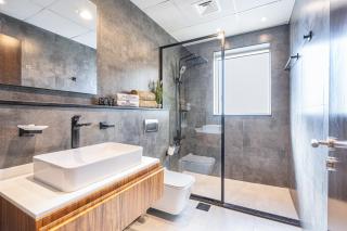 Stylish & Compact Home in the Heart of the JVC - 6