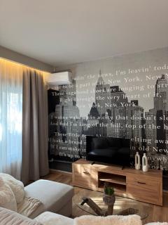 DIVINUS Luxury Stay - Markopoulo - 1