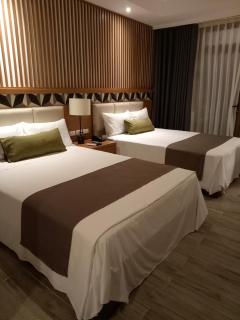 Crown Hotel at Harbour Springs Palawan Managed by Enderun Hotels - 7
