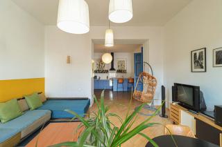 Charming 2BR Near Rooms Hotel - By Wehost - Tbilisi - 6