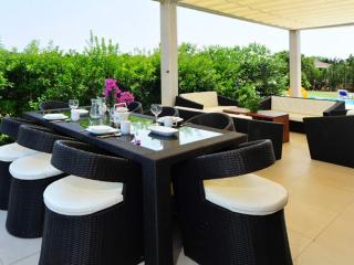 Villa Gran Barcares for 16 by BeBreeze - Alcúdia - 1