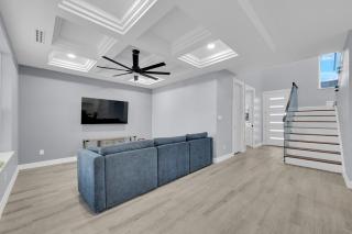 Relax and Unwind in this Modern Spacious Townhome - 9