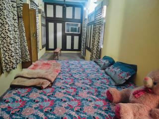 Shri House - Rāmnagar - 8
