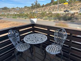 Leucadia One-Mile-Away-Beach-Home - Encinitas - 3