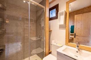 Les Cariolettes - Vue montagne et jardin - 7