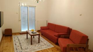 Atelier Poly - Two Bedroom Apartment for 5 Persons -50m to Metro Sintrivani Station- 6th floor plain View - Center - - Tessalónica - 2