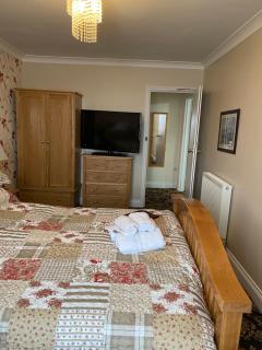 Barons Court - Great Yarmouth - 1