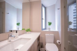 Total Comfort Steps from Parque Araucano - Santiago - 6