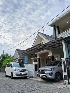 Nayus Homestay syariah 1 - Yogyakarta - 0