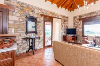 Beachfront Stone House - Samos Seaview Retreat - 3