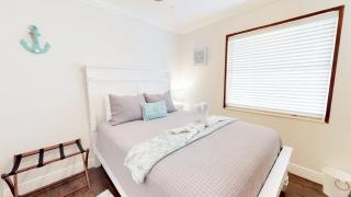 Palm Beach Vacation Home-Downtown-Gameroom-Grill - West Palm Beach - 2