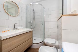 Rodzinne Studio w Gdyni Balkon & Parking by Noclegi Renters - Gdynia - 5