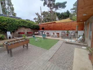 A three-block main beach - El Quisco - 4