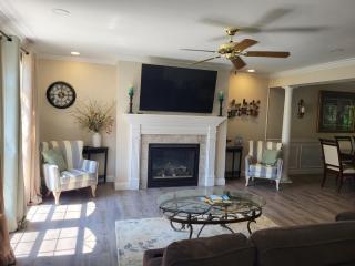 Beautiful 1 acre 4 bd 3 bath non-smoking home - Knoxville - 9
