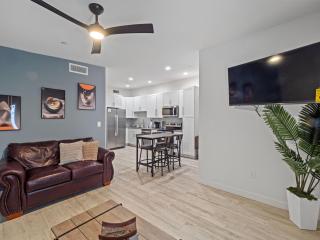 Old Town Oasis ,EV Access 5 Mins to Scottsdale Stadium-Golf - Scottsdale - 0