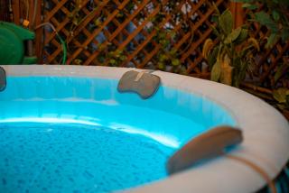 LoveLoft Private Jacuzzi & Relax Duomo - AC WiFi - Milan - 3
