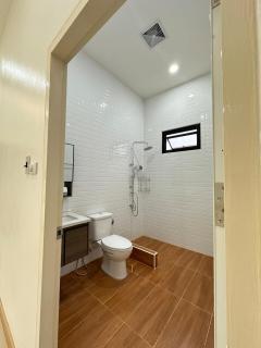 Prangsirihome guesthouseได้ทั้งหลัง - Lampang - 5