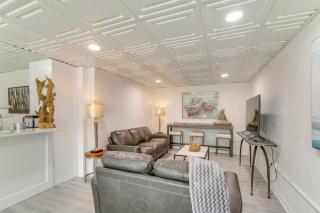 2 Kayaks Lakefront Lookout Shoals Getaway! - - 6