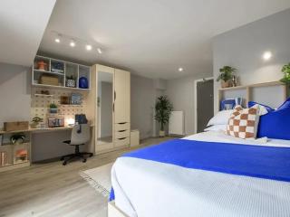 Yugo Bottleworks - 7