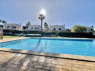 Vilamoura Deluxe Villa with Pool by Homing - Vilamoura - 8