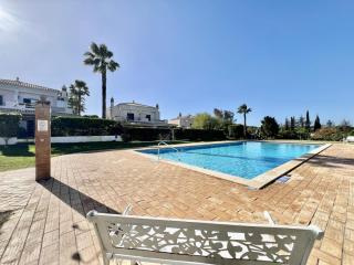 Vilamoura Deluxe Villa with Pool by Homing - Vilamoura - 7