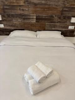 ESTUPENDO PISO a 3 min ESTACIÒN DE TREN MARIA ZAMBRANO Y BUS - 9