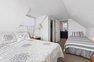 Indy Stadium Villa 701 - 1