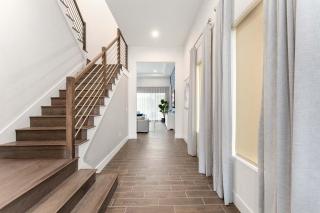 The Entertaining Bear's Den-TB006 - 2