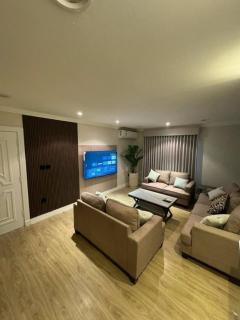 006 - Saudi - Modern 2-Bed Apartment in Riyadh (Noor) - 7