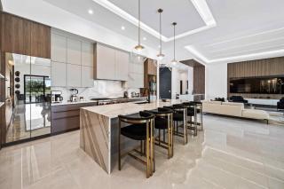 The Luxe Escape-TT474 - 1