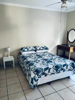 Ocean Breeze 13 - Margate - 1