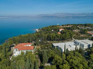 Aminess Vival Velaris Resort - Supetar - 9