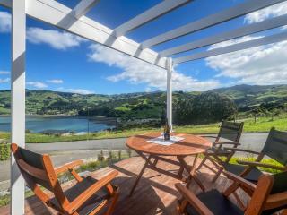 Harbour View 3-Bedroom Retreat - Duvauchelle - 0